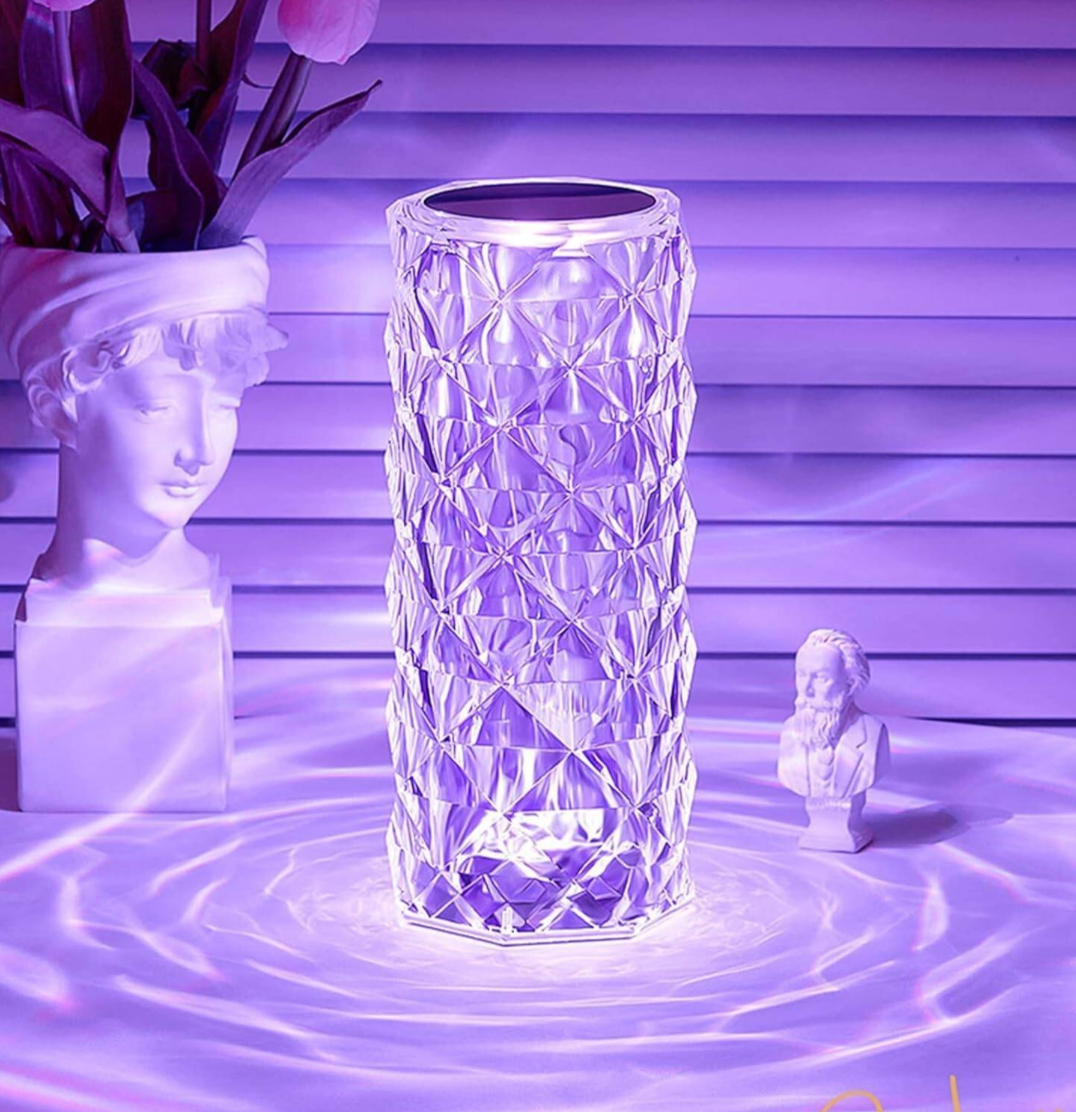 مصباح طاولة كريستالي  يعمل باللمس وجهاز التحكم عن بعد